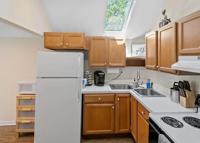 With Heated Garage Near Naval Base Libertyville
