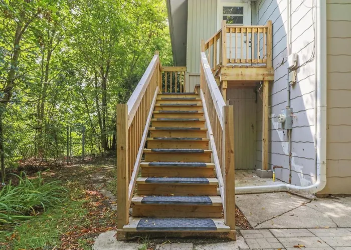 With Heated Garage Near Naval Base *